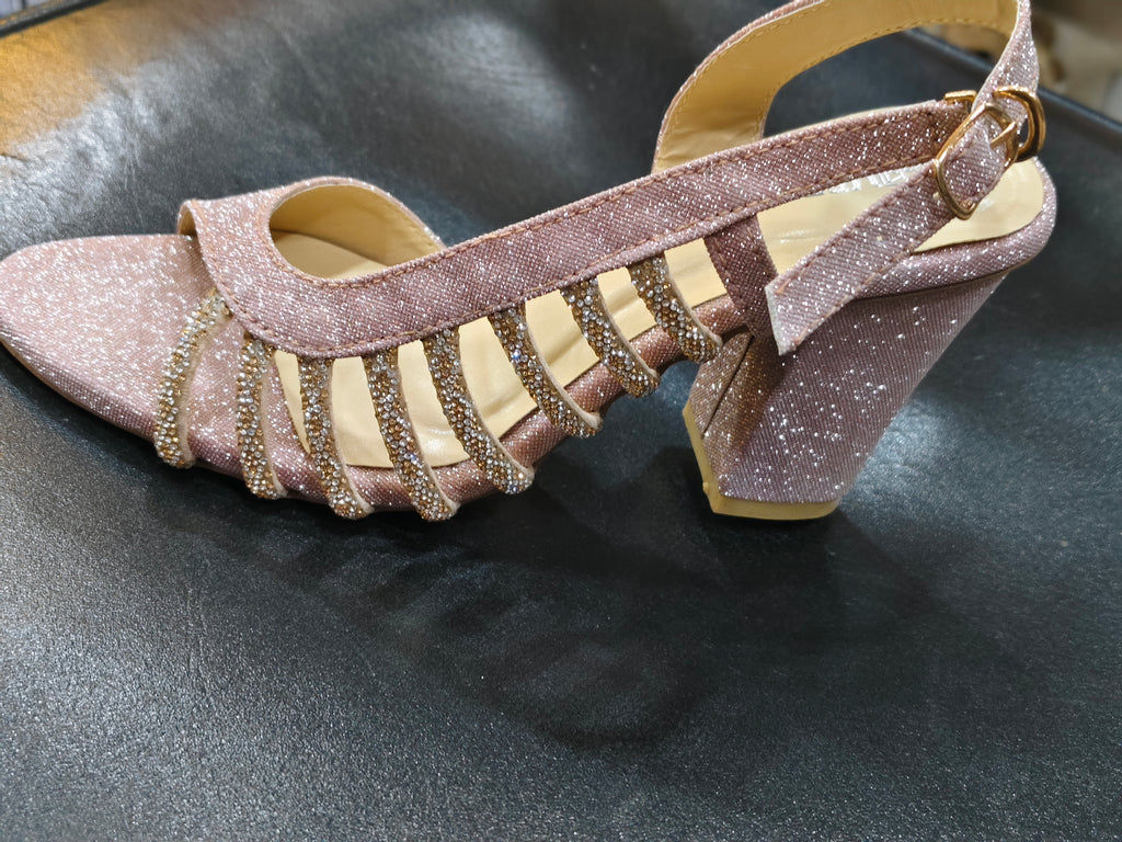 New Styles sandal